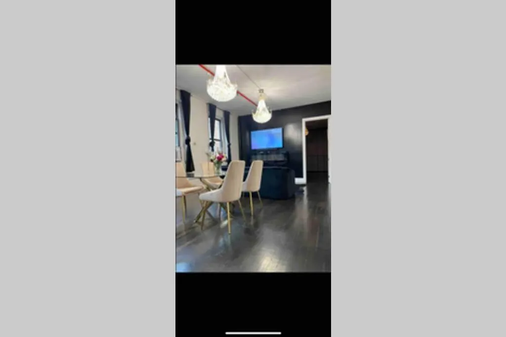 The Loft Pool Sauna Gym In The Bronx アパート ニューヨーク