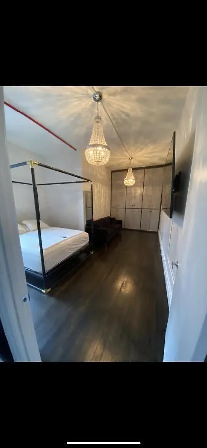 The Loft Pool Sauna Gym In The Bronx Nova Iorque